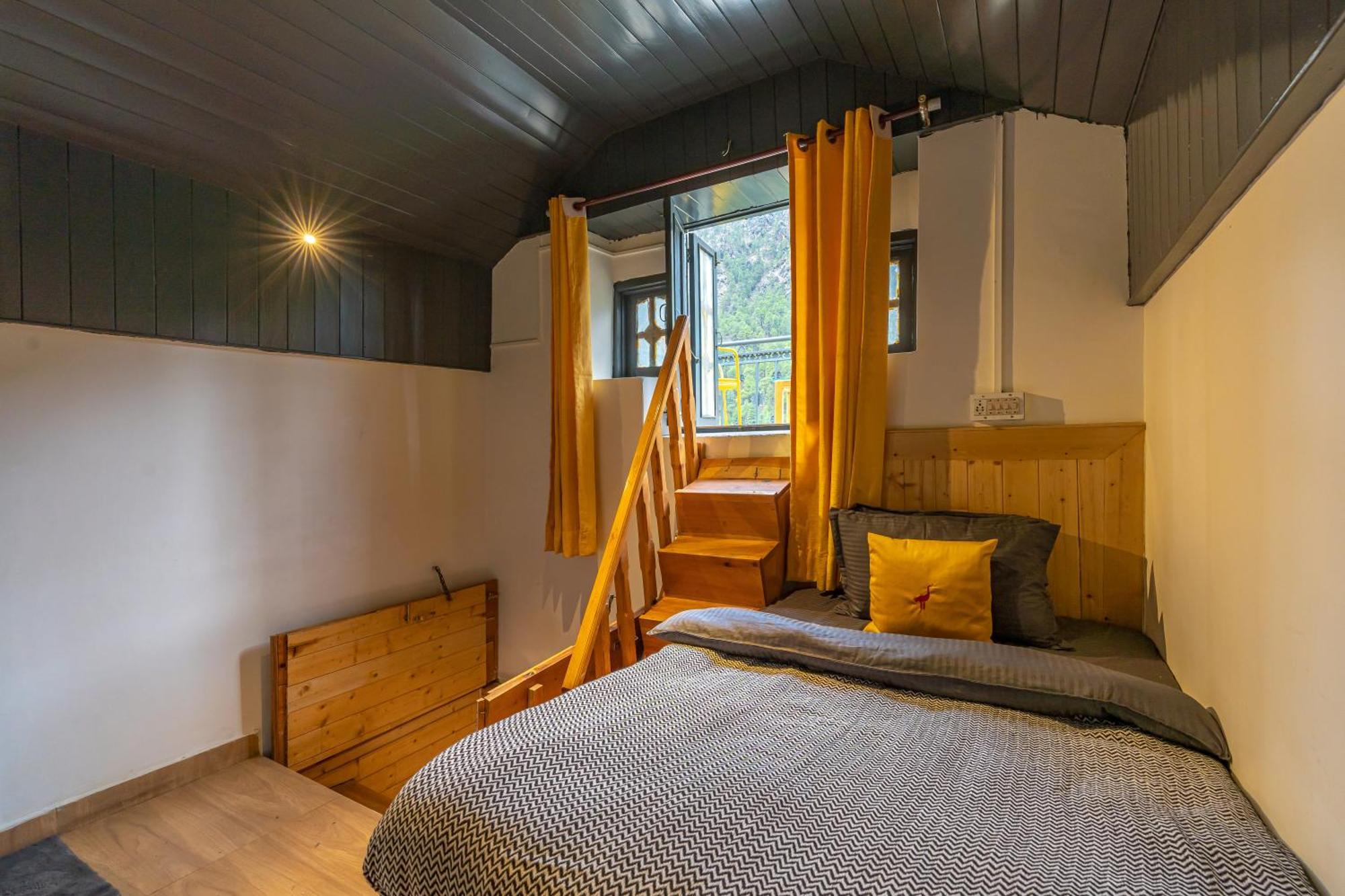 Whoopers Boutique Kasol Pansiyon Dış mekan fotoğraf